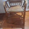 Cómoda. Silla de algarrobo. Sillón mimbre. Mesa para tv
